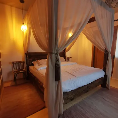Village - Casa Maria Guest house